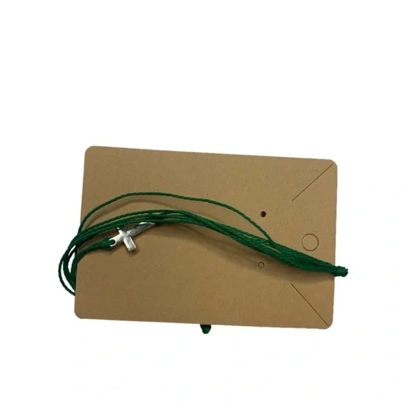 Cross bracelet - Picture 2 of 3